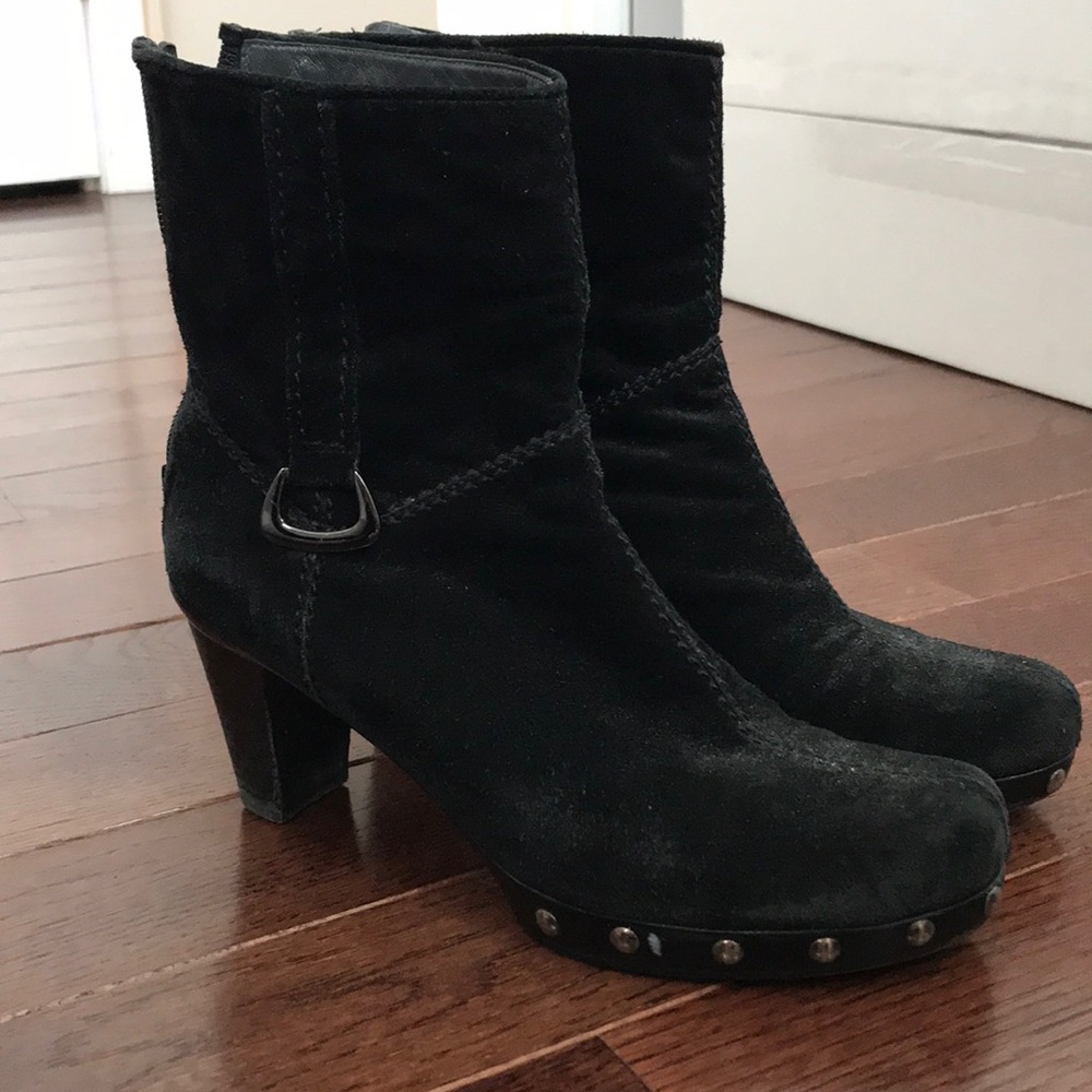 Stuart Weitzman Booties